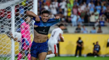 ليوناردو يكرر سيناريو السيتي ويهدد عرش نونيز في الهلال بشكل مفاجئ